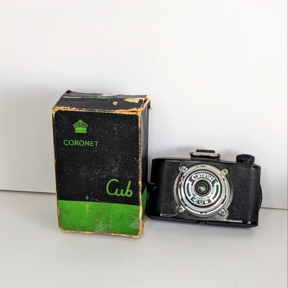 Coronet Cub film camera Made in England